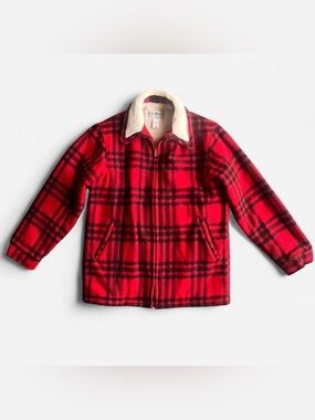 Vintage 1980’s L.L. Bean Buffalo Plaid
Mackinaw Shearling Lined Hunting Coat